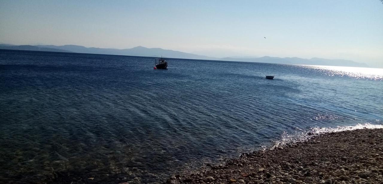 Γεώργιος Παπαϊωάννου Ενοικιαζόμενα Δωμάτια Khrónia Exterior foto